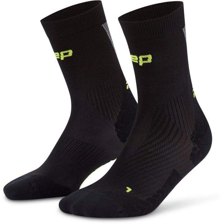 CEP Compression Core Run Ultralight Mid Cut 4.0 Men's Compression Socks (Black/Grey)