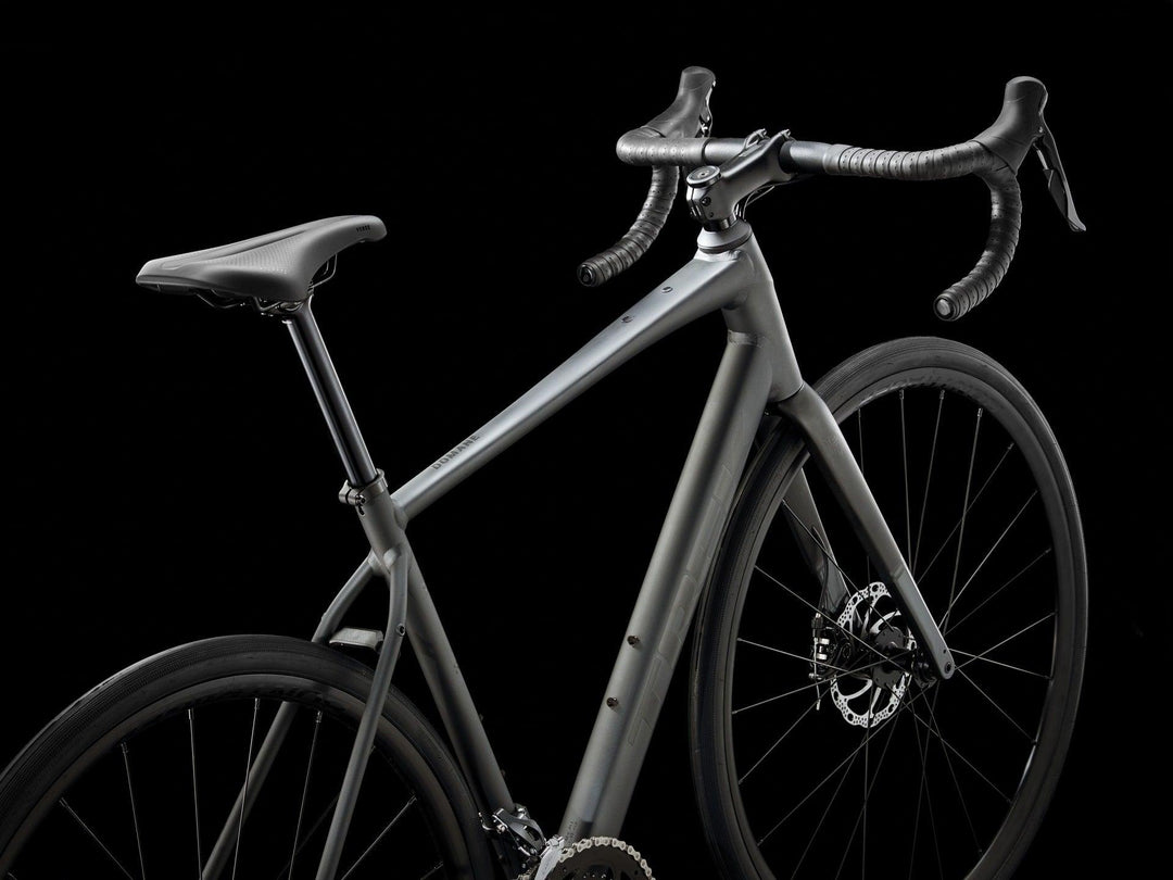 Trek Domane AL 2 Gen 4 (Matte Lithium Grey) - BUMSONTHESADDLE
