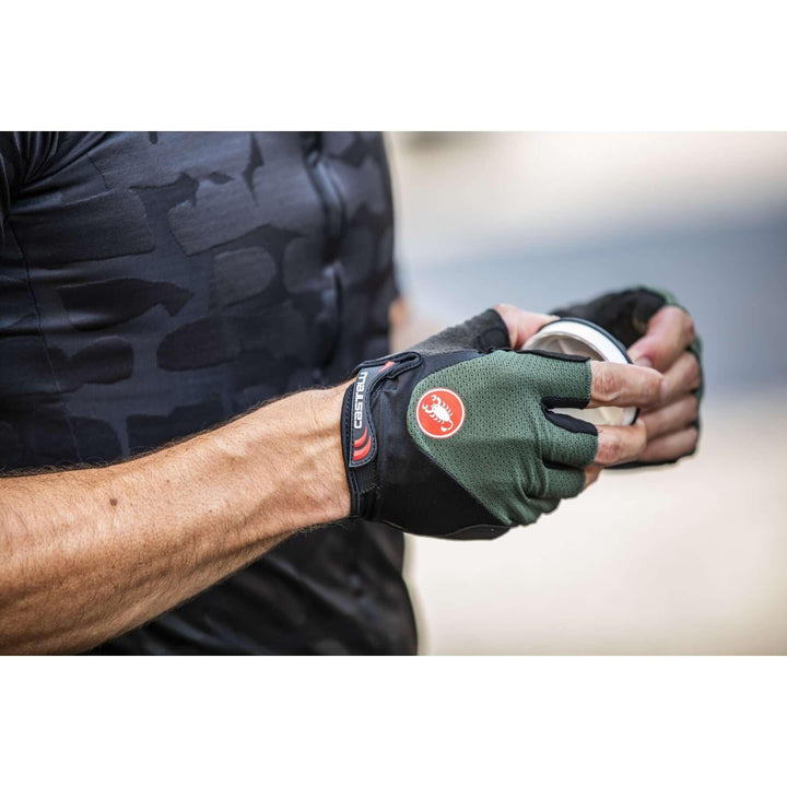 Castelli Arenberg Gel 2 Mens Cycling Gloves (Military Green) - BUMSONTHESADDLE