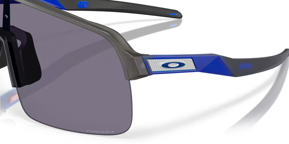 Oakley Sutro Lite Sunglasses (Matte Grey Smoke/Prizm Grey)