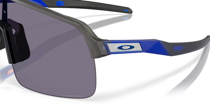 Oakley Sutro Lite Sunglasses (Matte Grey Smoke/Prizm Grey)