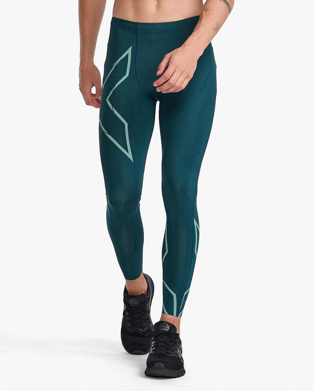 2XU Light Speed Compression Men's Cycling Tights (Pine/Raft Reflective) - BUMSONTHESADDLE