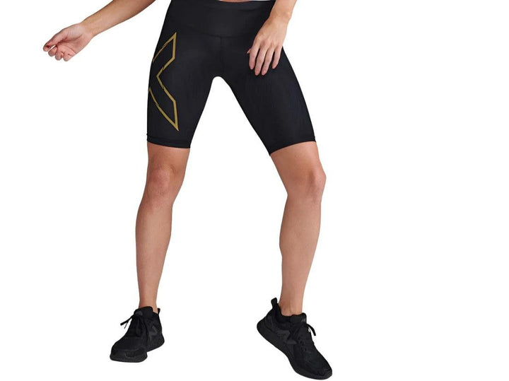 2XU Light Speed Mid-Rise Women's Compression Shorts (Black/Gold Reflective) - BUMSONTHESADDLE