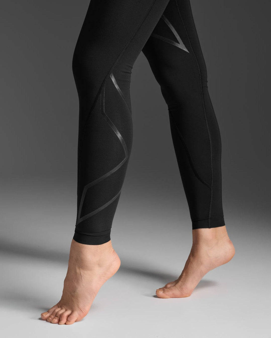 2XU WA4420B Refresh Recovery Women's Tights (Black/Nero)