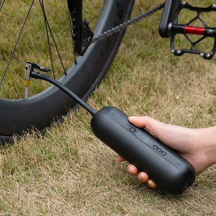 Cycplus A2 Air Electronic Pumps (Black)