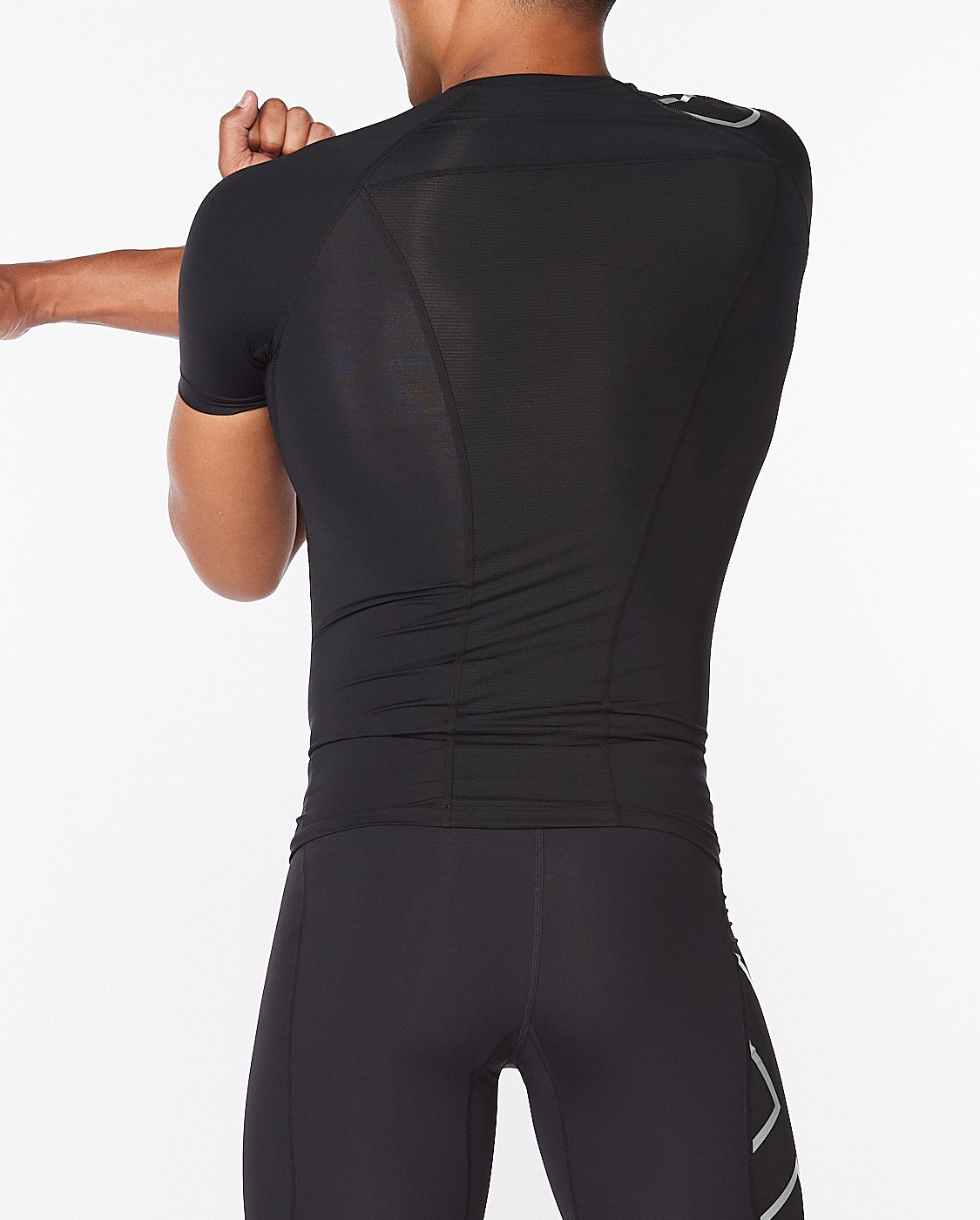 2XU Core Short Sleeve Men's Compression Top (Black Silver)