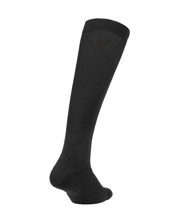 2XU Flight Unisex Compression Socks (Black)