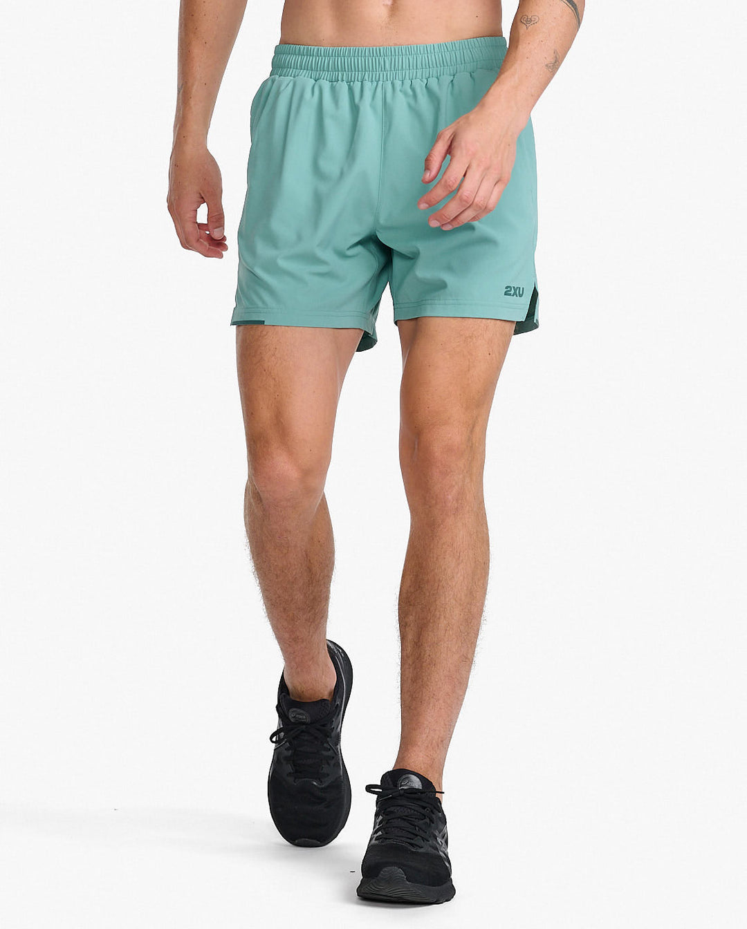 2XU Aero Inch Men's Running Shorts (Raft/Pine Reflective)