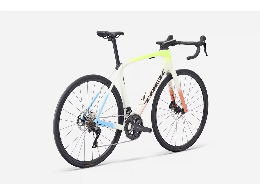 Trek Domane SL 5 Gen 4 (Era White/Glowstick/Coral Fade)