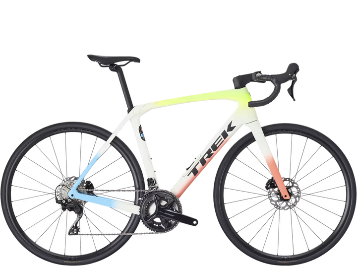 Trek Domane SL 5 Gen 4 (Era White/Glowstick/Coral Fade)