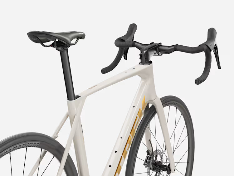 Trek Domane SL 5 Gen 5 (Buff Beige)