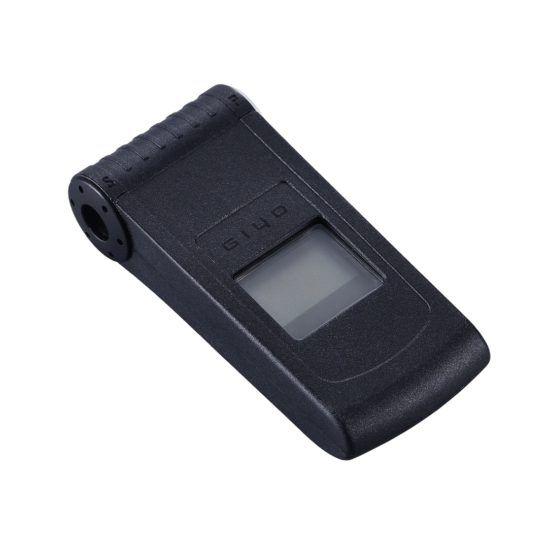 Giyo GG-07 Engaged Auto Power-On Digital Tire Gauge (Black)