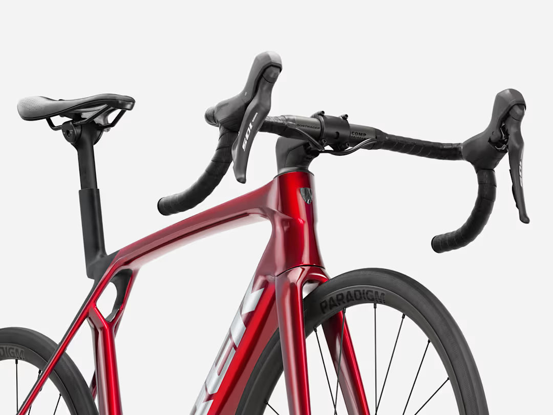Trek Madone SL 5 Gen 8 (Gloss Fury Red/Matte Deep Smoke)