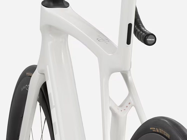 Trek Madone SL 7 Gen 8 (Era White)