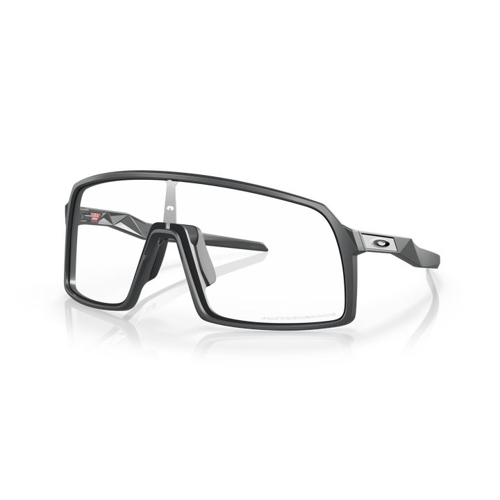 Oakley Sutro Sport Sunglasses (Clear To Black Iridium Photochromic/Matte Carbon)