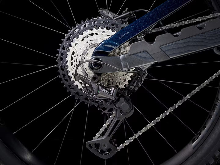 Trek Slash 8 Gen 6 (Marianas Blue)