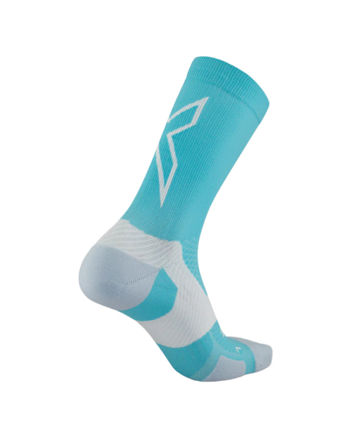 2XU UA7005E Vectr Light Cushion Crew Running Socks (Moonstone/Black)