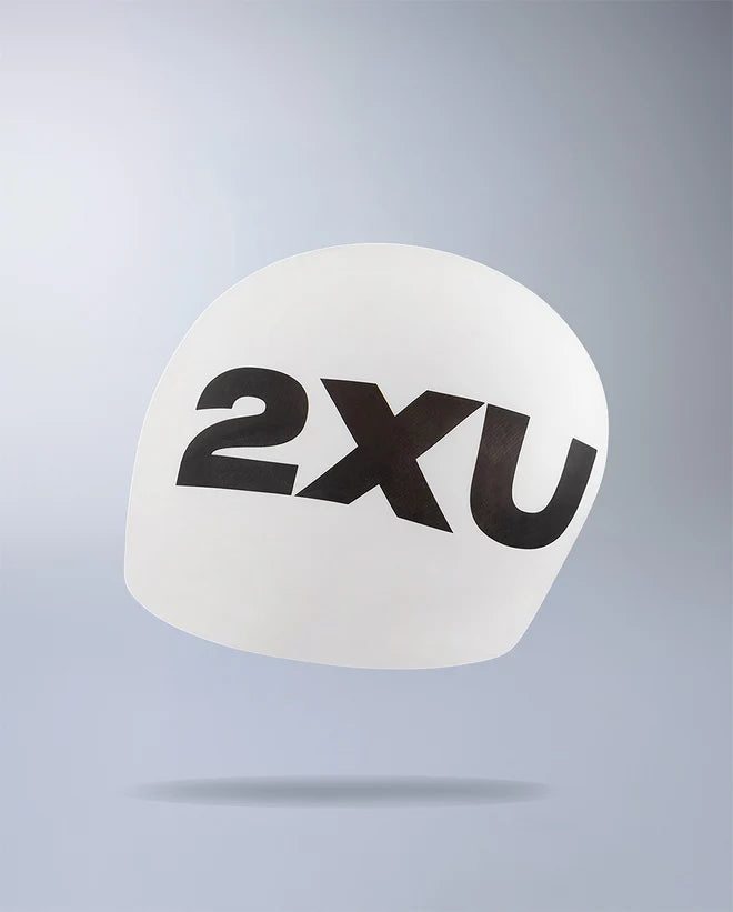 2XU US1355F Silicone Swim Cap (White/White)
