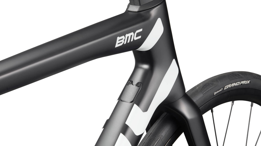 BMC Teammachine SLR TWO Gen 5 Black road bike, rear triangle and seatpost detail