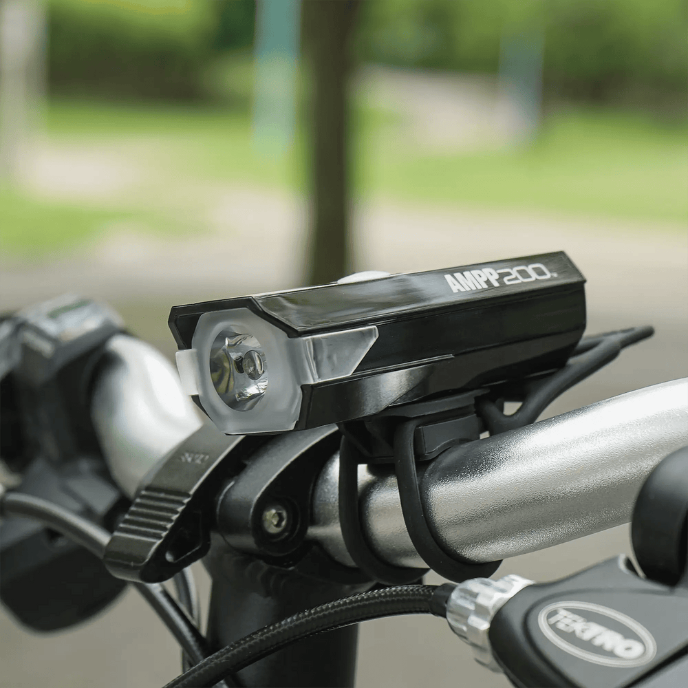Cateye AMPP200 USB-C front light mounted on a handlebar