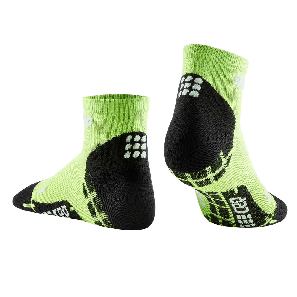 CEP Ultralight Low Cut Compression Women's Cycling Socks (Flash Green/Black) - BUMSONTHESADDLE