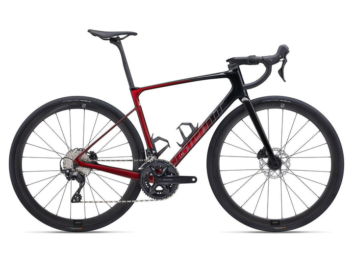 Giant Defy Advanced Pro 2 (Carbon/Sangria) - BUMSONTHESADDLE