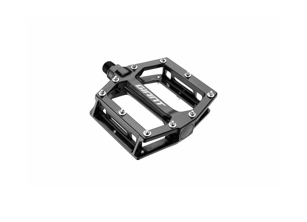 Giant Original 9/16 Platform Pedal (Black) - BUMSONTHESADDLE