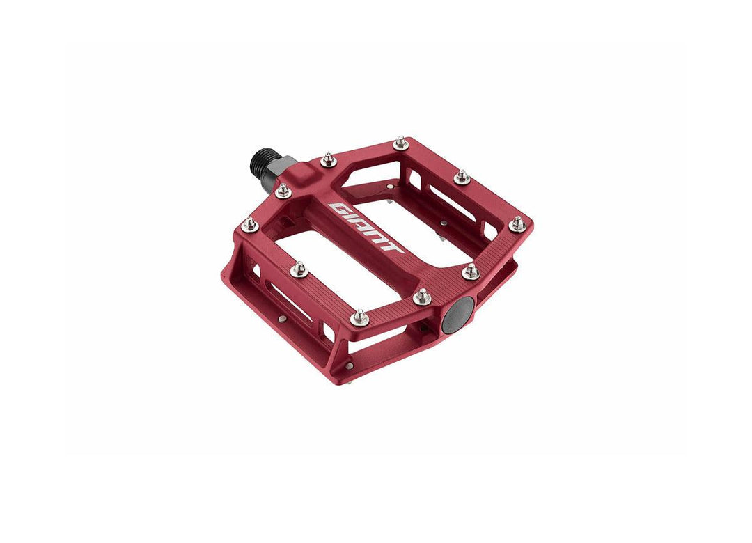 giant pedal Giant Original 9/16 Platform Pedal (Red) – BUMSONTHESADDLE
