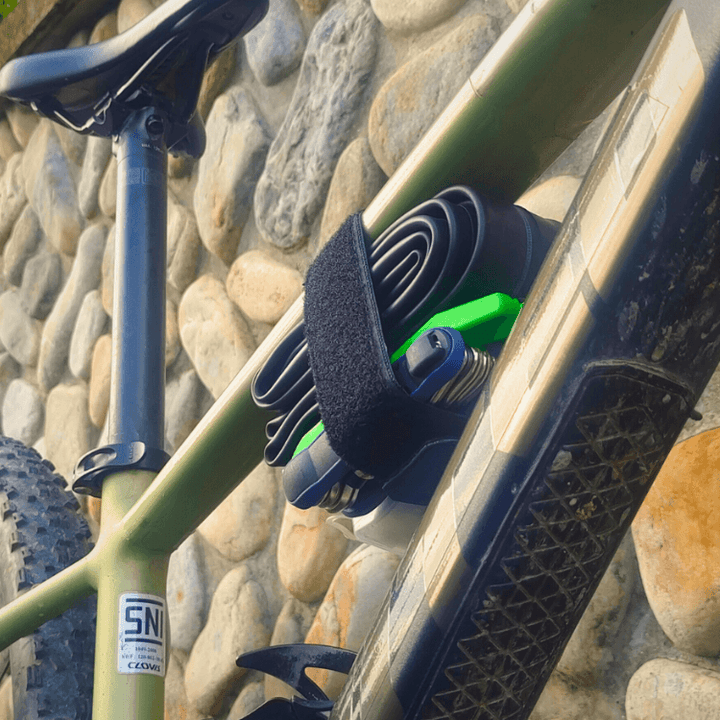 NAC Enduro Fly Storage Strap (Trail Green) - BUMSONTHESADDLE