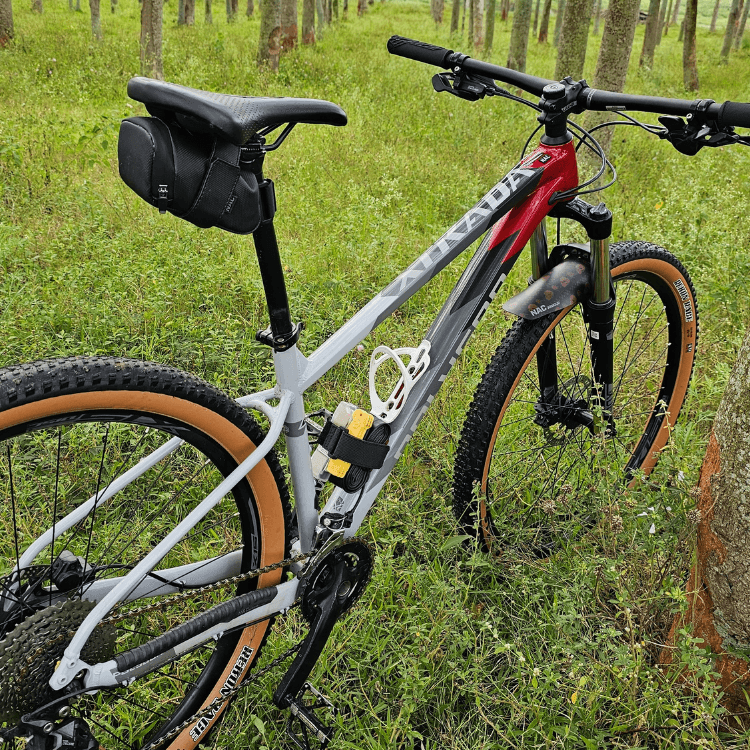 NAC Saddle Bag 625 (Stealth Black) - BUMSONTHESADDLE