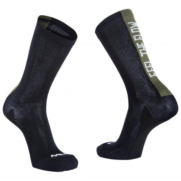 Northwave Feel the Flow Men's Cycling Socks (Black/Forest Green) - BUMSONTHESADDLE