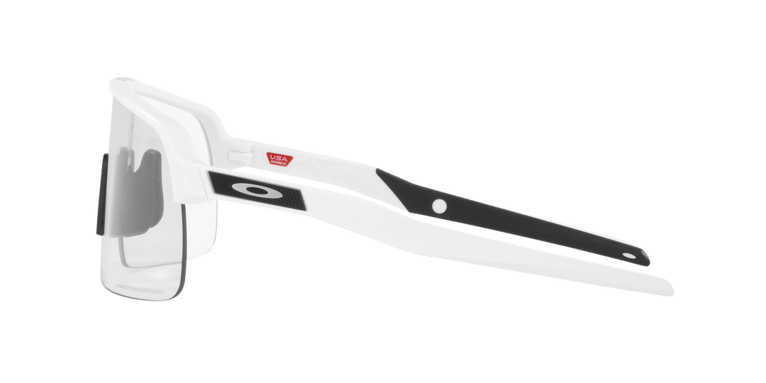 Oakley Sutro Lite Sport Sunglasses (Clear to Black Iridium Photochromic/Matte White)
