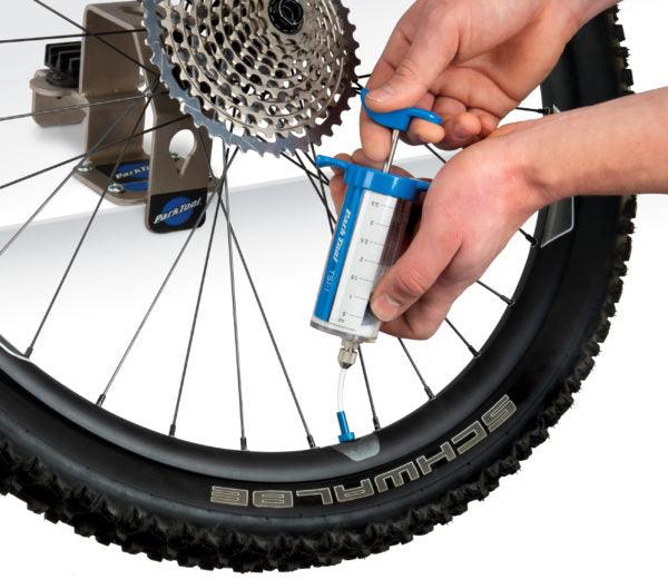 Park Tool Tubeless Sealant Injector - BUMSONTHESADDLE