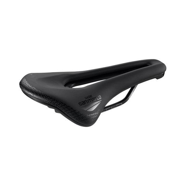 Selle Sanmarco Shortfit 2.0 Comfort Dynamic Saddle (Black) - BUMSONTHESADDLE