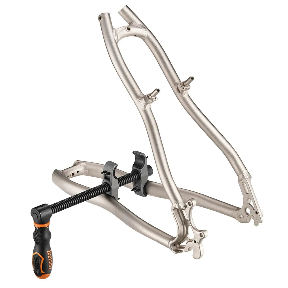 IceToolz Frame & Fork Adjuster Box.