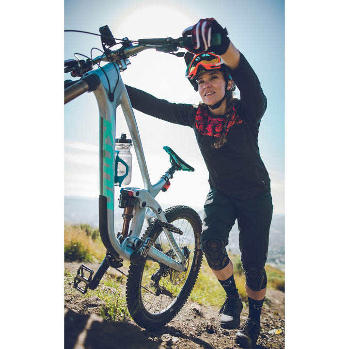 Lezyne Flow Side Loading Bottle Cage - Pair (Black)