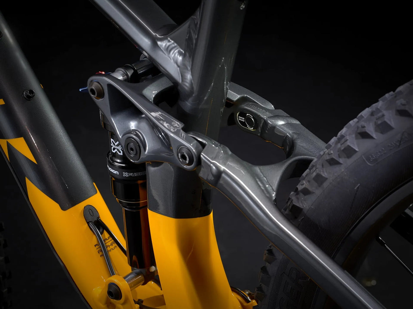 Trek Fuel EX 5 Gen 5 (Lithium Grey/Marigold)