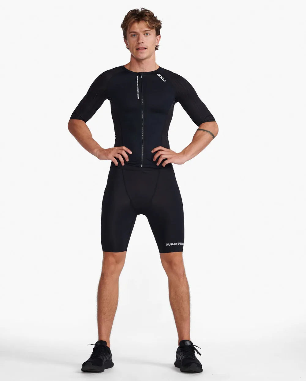 2XU MT6662A Aero Tri Sleeved Men's Triathlon Top (Black/White)