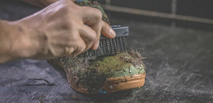 Muc-Off Wooden Cleaning Brush