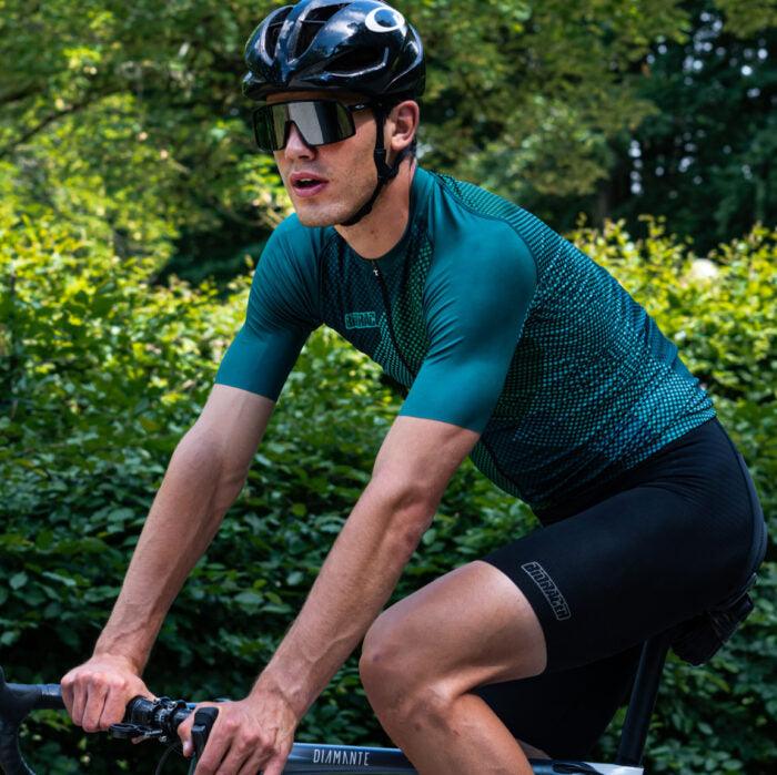 Bioracer Spitfire Blitzz Mens Cycling Jersey (Green) - BUMSONTHESADDLE