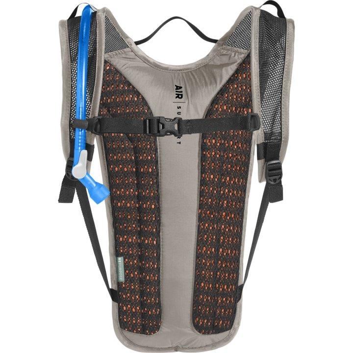 Camelbak Classic Light 2L Backpack (Aluminium/Black) - BUMSONTHESADDLE