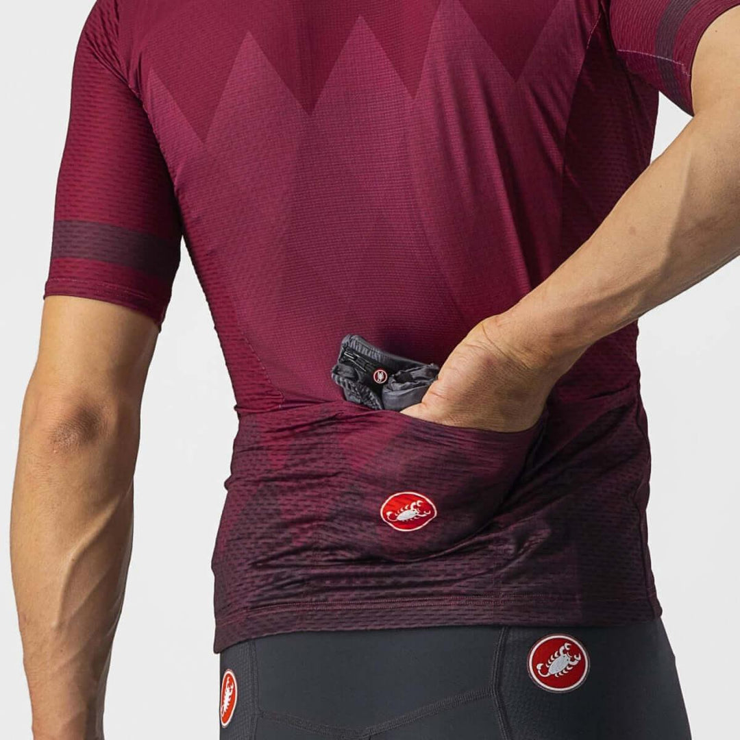 Castelli A Tutta Mens Cycling Jersey (Bordeaux) - BUMSONTHESADDLE