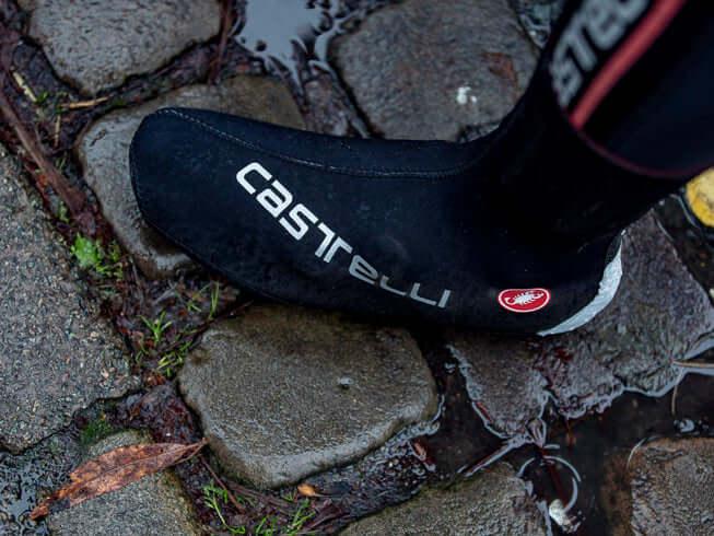 Castelli Diluvo Pro Shoecover (Black) - BUMSONTHESADDLE
