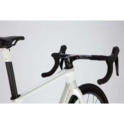 Chapter 2 KOKO Disc Brake Road Frameset (White/Grey) - BUMSONTHESADDLE