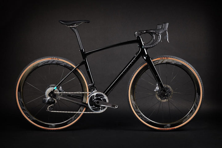 Chapter2 AO Disc Brake Frameset (Matt/Gloss Black) - BUMSONTHESADDLE