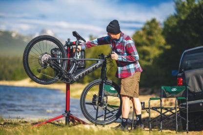 Feedback Sports Pro Mechanic Repair Stand - BUMSONTHESADDLE