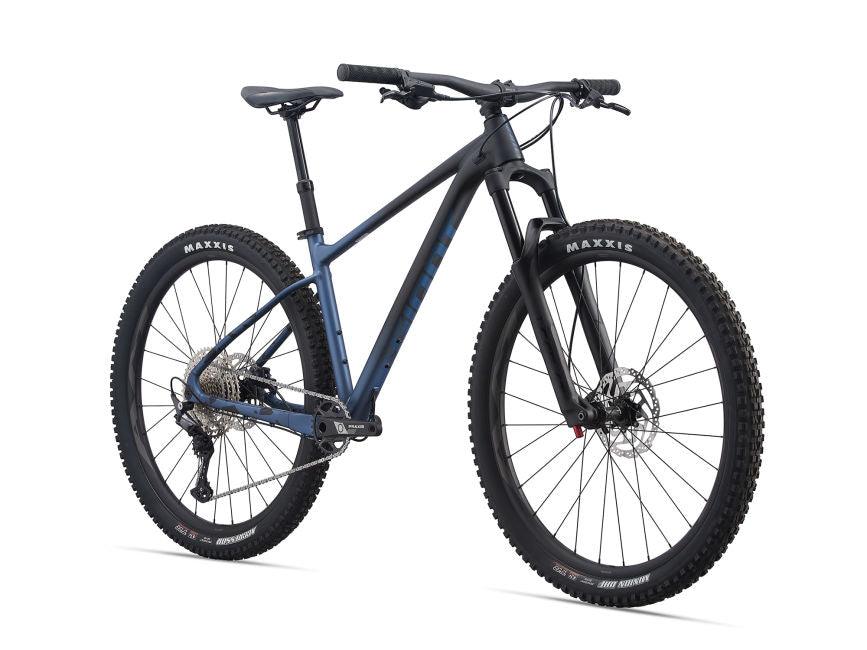 Blue and black giant mountain bike sale