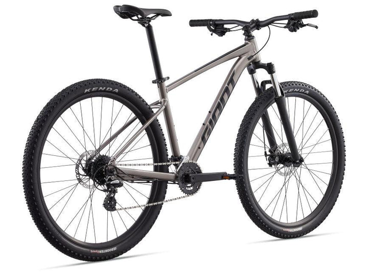 Giant Talon 4 29er (Metal) - BUMSONTHESADDLE