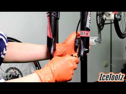 IceToolz Disc Brake Piston & Pad Alignment Tool