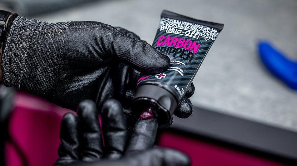 Muc-Off Carbon Gripper - BUMSONTHESADDLE